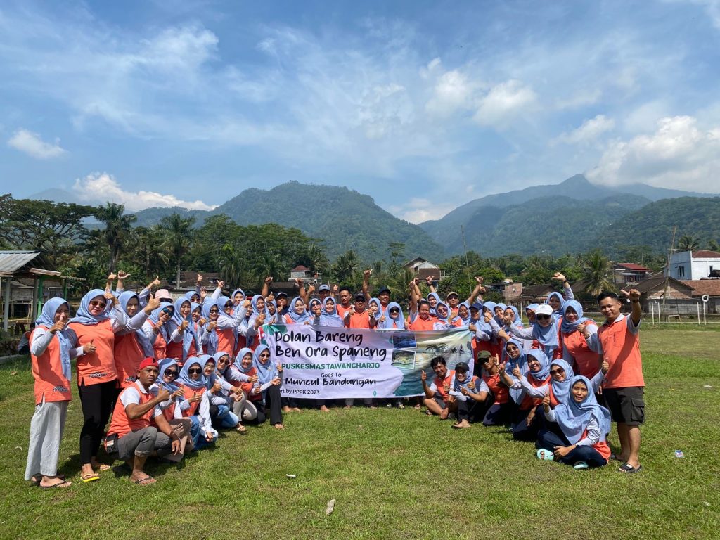 DOLAN BARENG BEN GAK SPANENG BERSAMA KELUARGA BESAR UPTD PUSKESMAS TAWANGHARJO