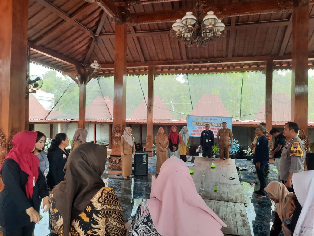 Pertemuan Rutin Forum Kesehatan Desa(FKD) Desa Plosorejo Kecamatan Tawangharjo